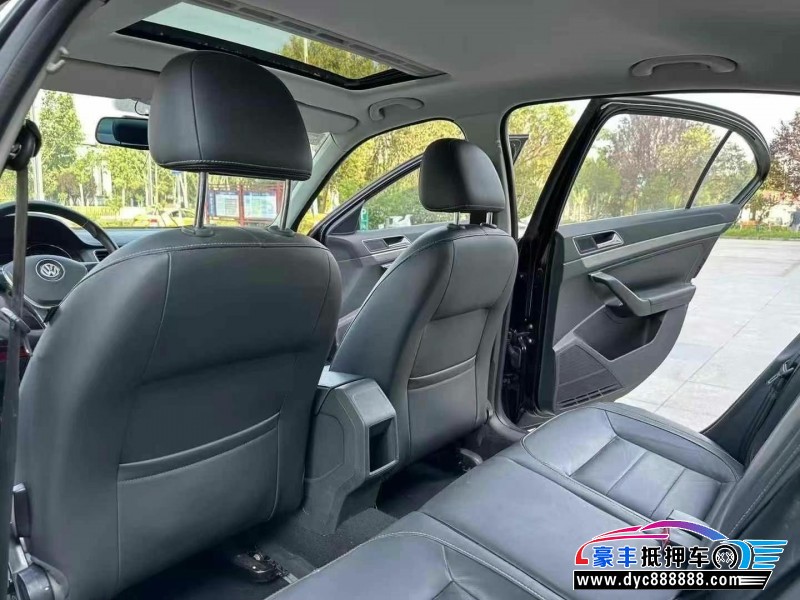 16年大众朗逸轿车抵押车出售