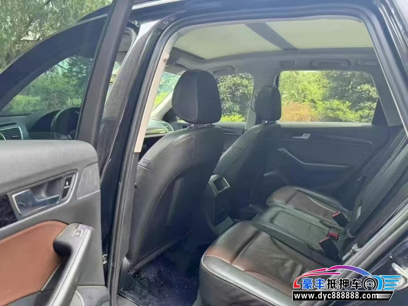 16年奥迪Q5轿车抵押车出售