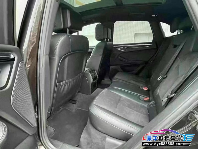 15年保时捷Macan迈凯轿车抵押车出售