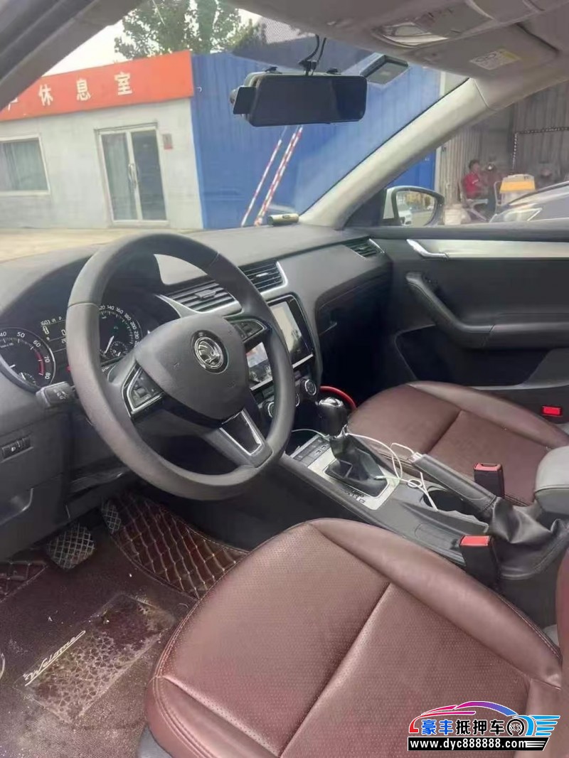 20年斯柯达明锐轿车抵押车出售