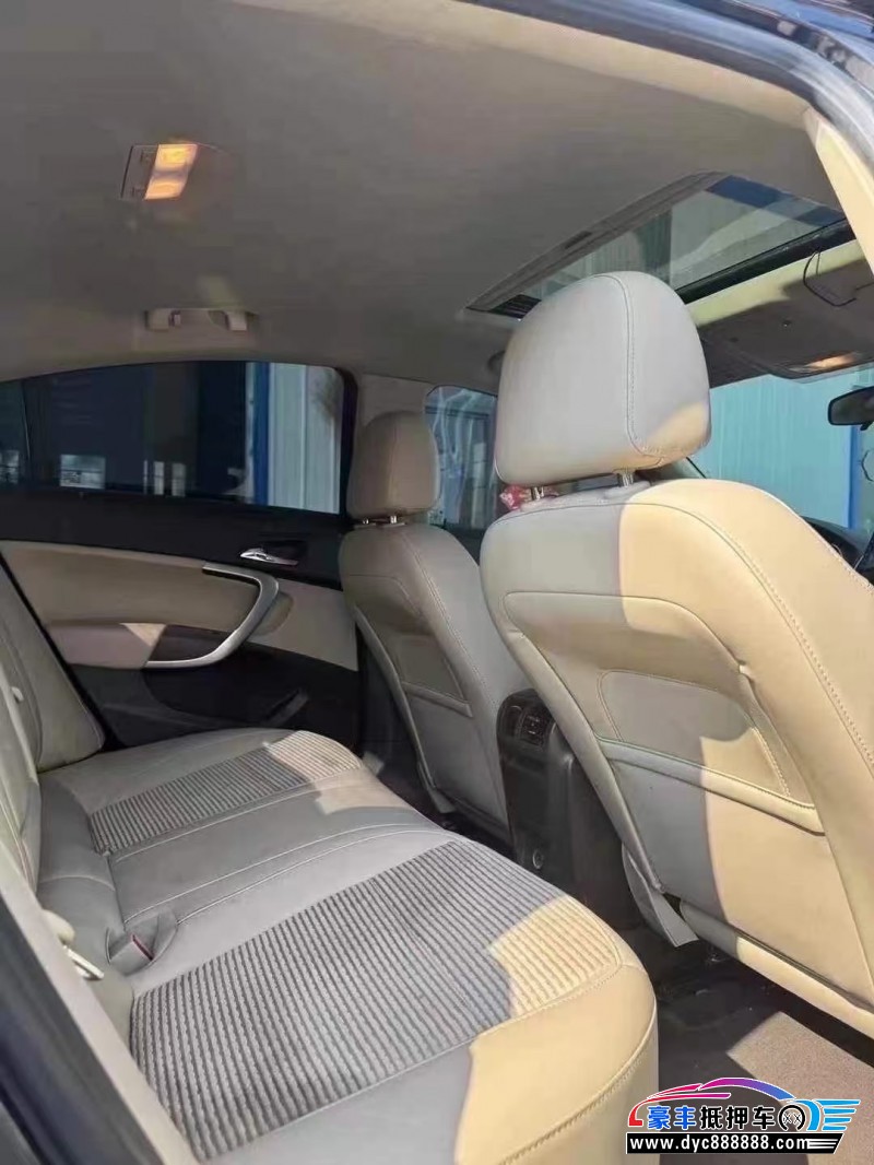 14年别克君威轿车抵押车出售