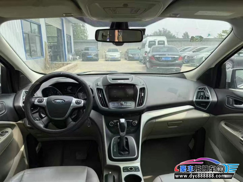 14年福特翼虎轿车抵押车出售