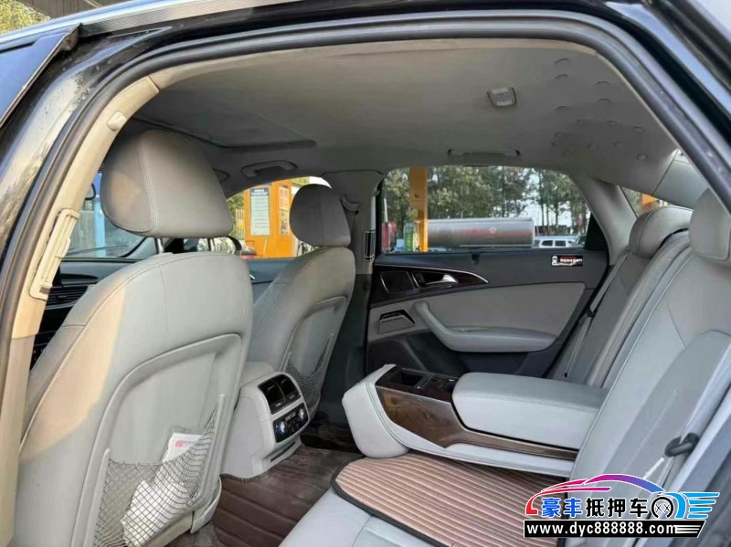 13年奥迪A6L轿车抵押车出售