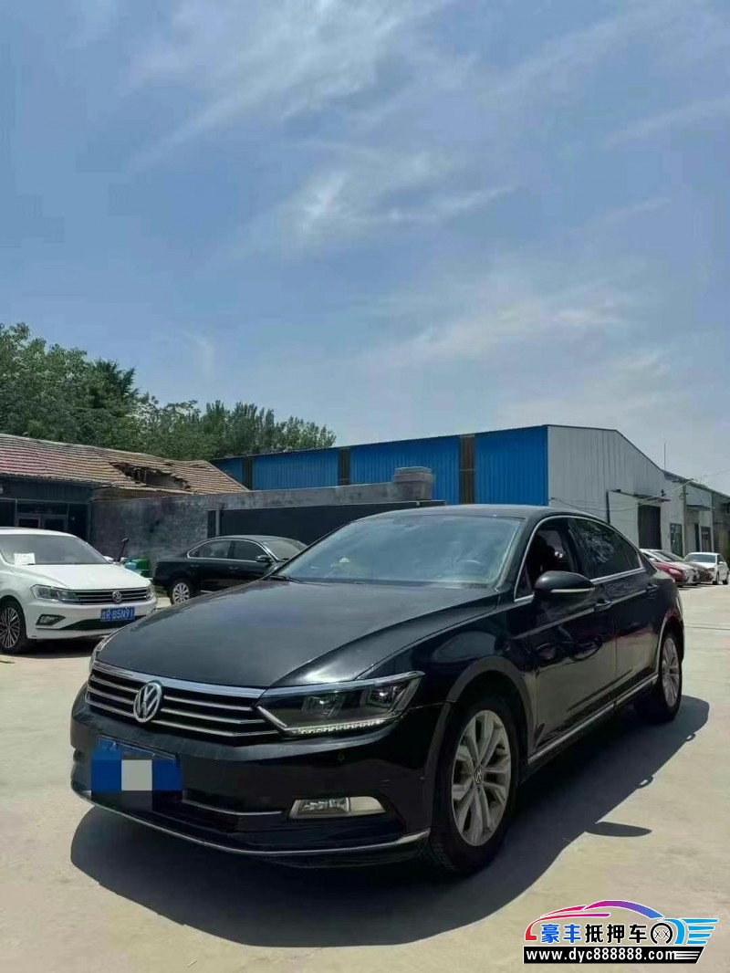 17年大众迈腾轿车抵押车出售