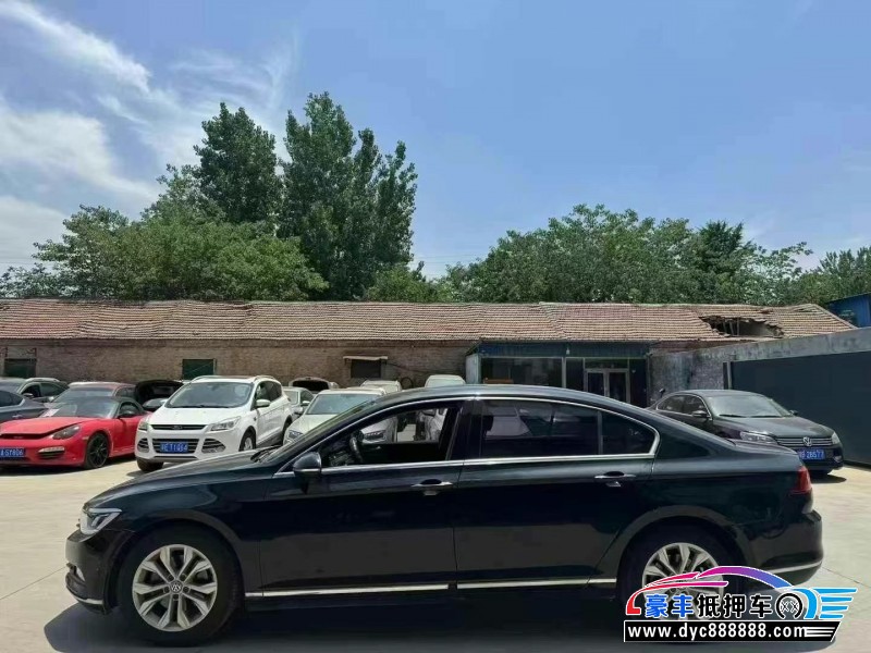 17年大众迈腾轿车抵押车出售