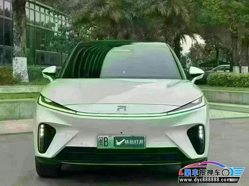 23年非凡R7轿车抵押车出售