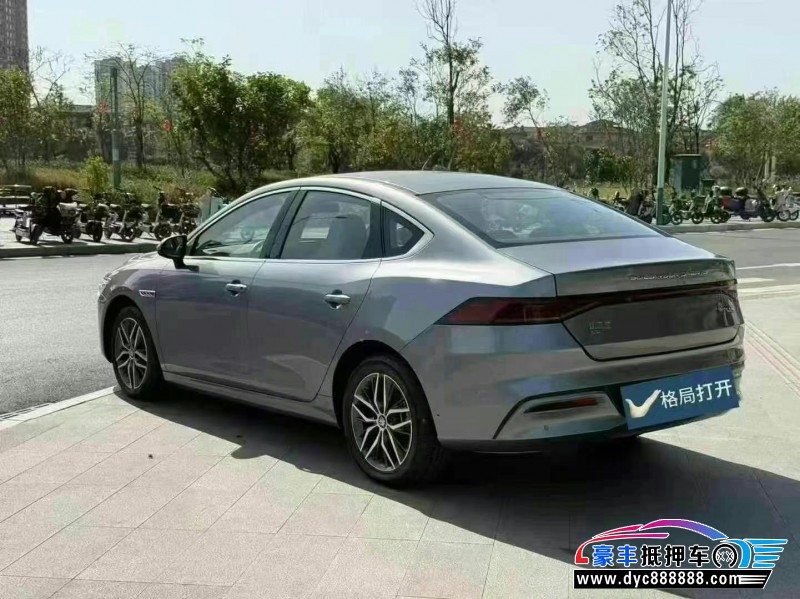 22年比亚迪秦轿车抵押车出售