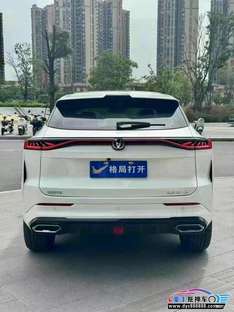 25年长安长安UNI轿车抵押车出售