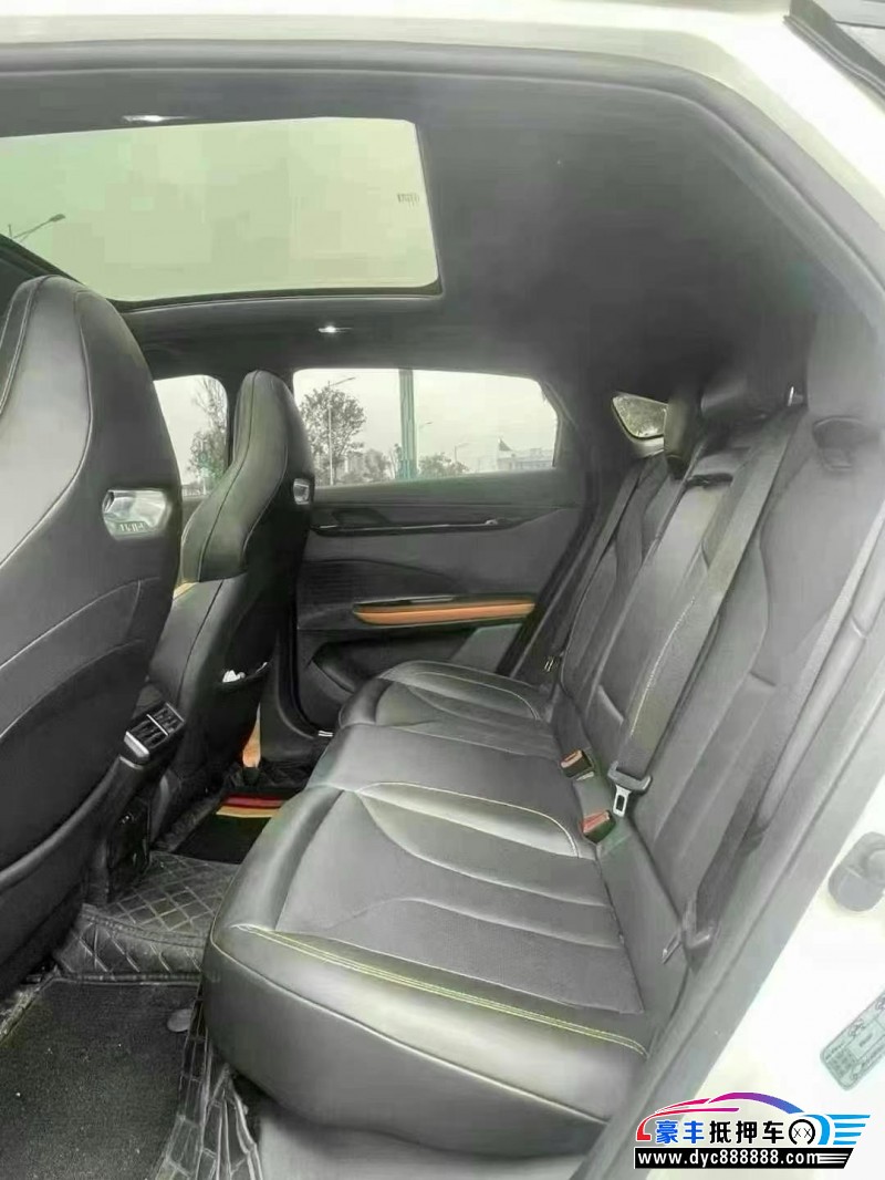 24年长安长安UNI轿车抵押车出售