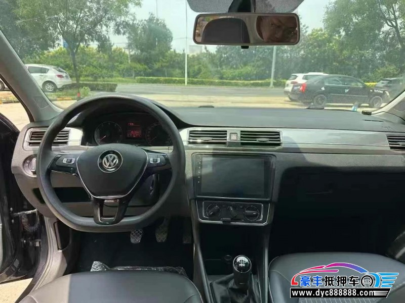 18年大众桑塔纳轿车抵押车出售