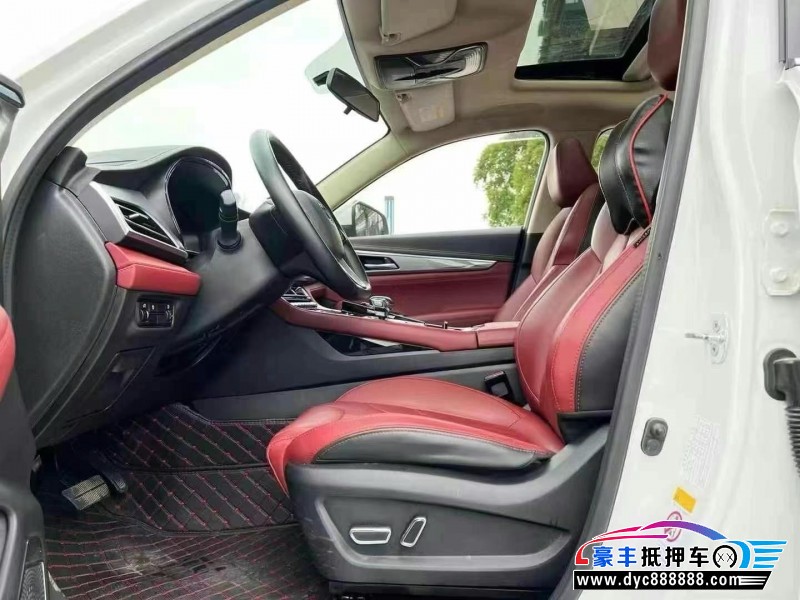 21年长安长安cs85轿车抵押车出售