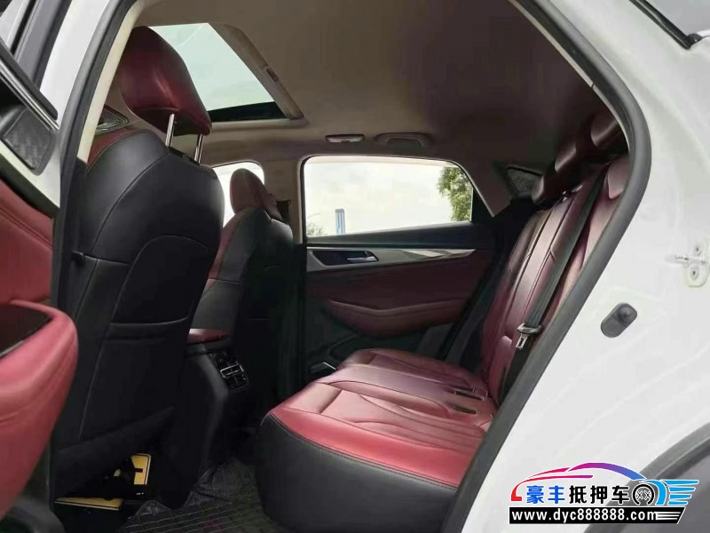 21年长安长安cs85轿车抵押车出售