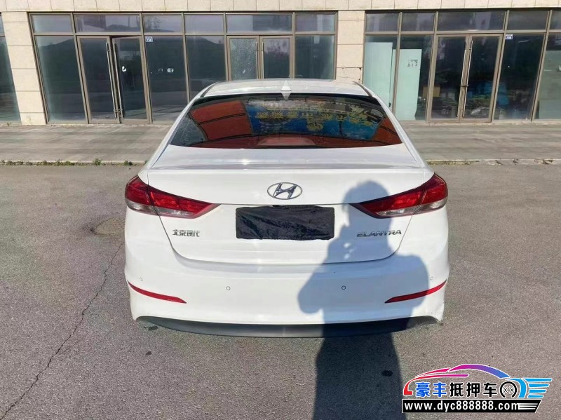 20年现代领动轿车抵押车出售