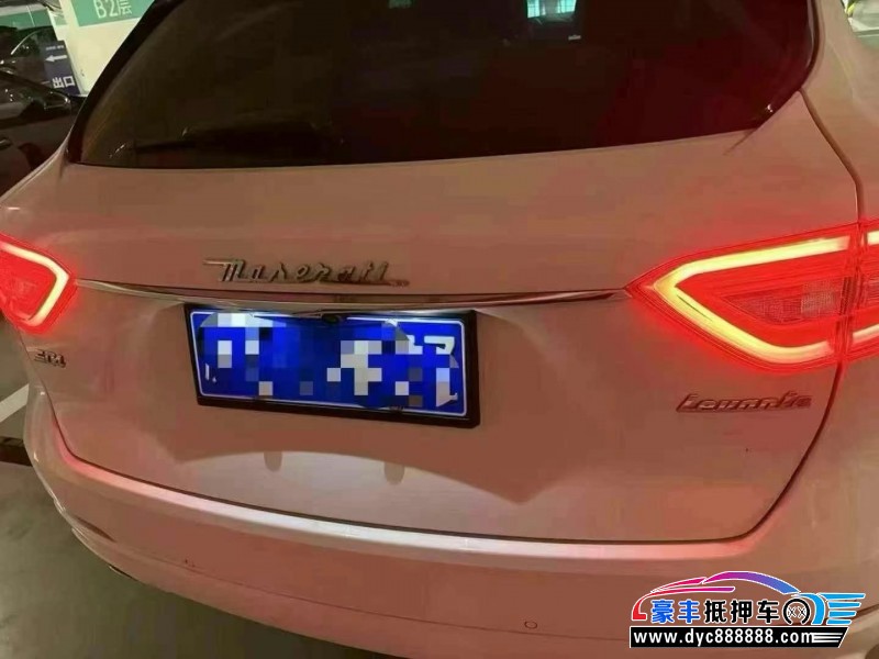 17年玛莎拉蒂莱万特轿车抵押车出售