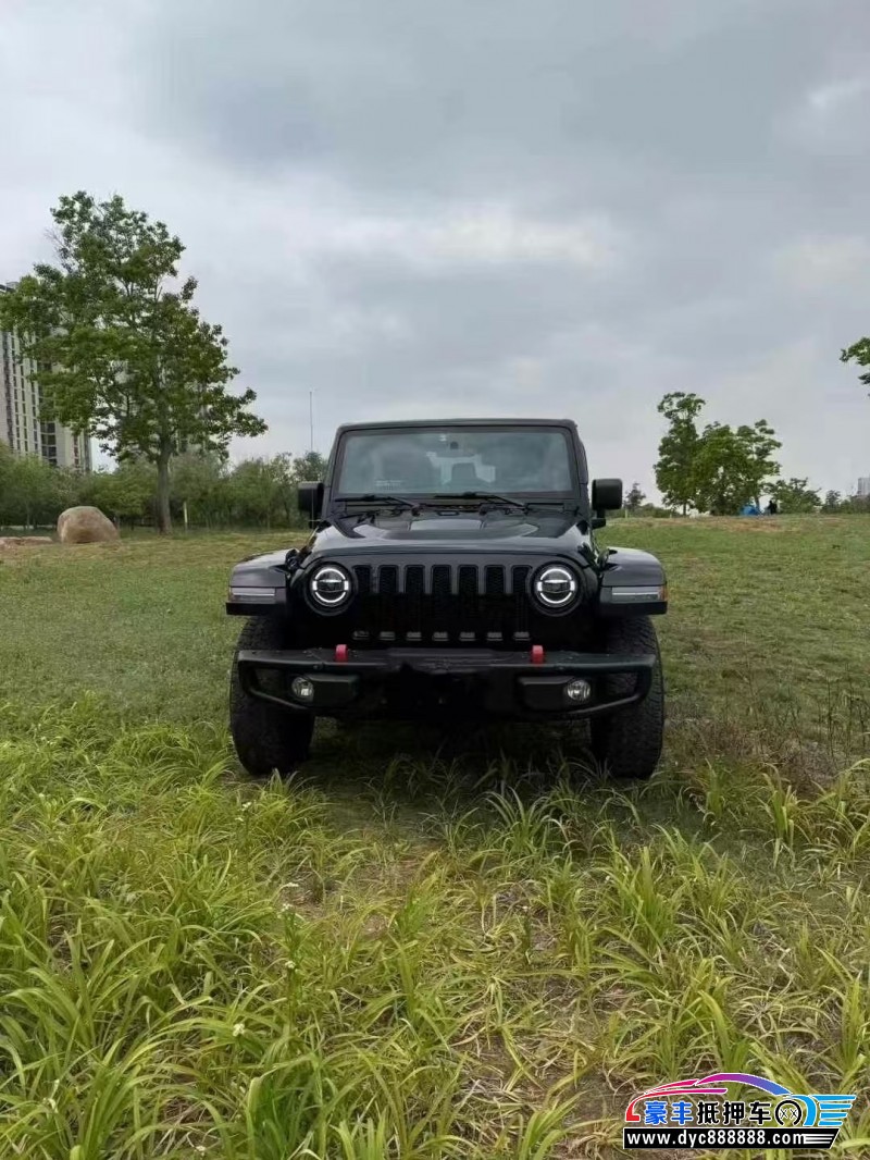 12年Jeep牧马人轿车抵押车出售