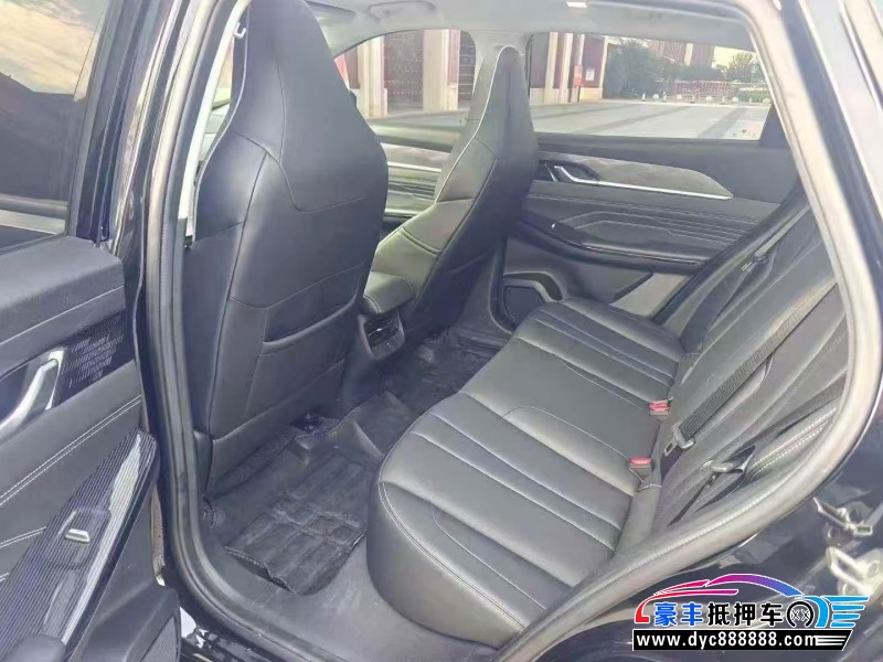 24年东风风神浩瀚轿车抵押车出售