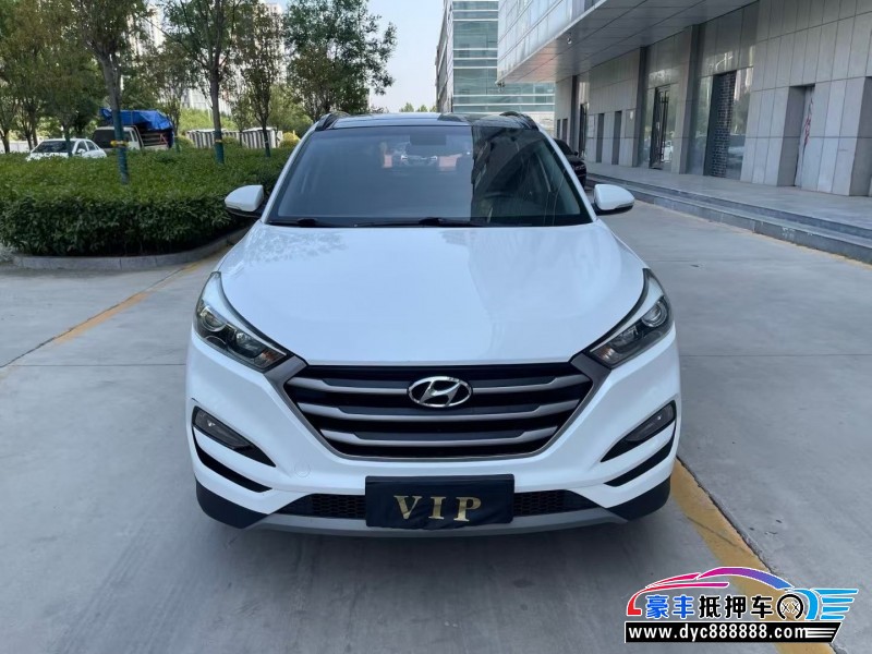 18年现代途胜轿车抵押车出售