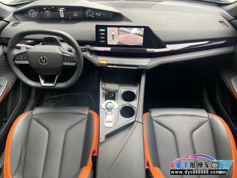 24年长安长安UNI轿车抵押车出售