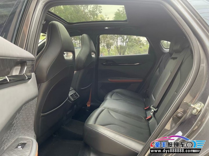 24年长安长安UNI轿车抵押车出售