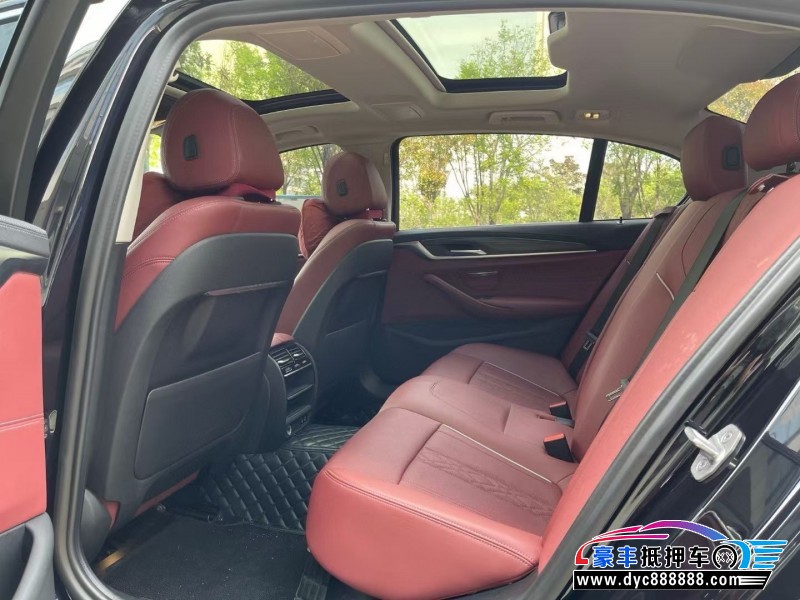 21年宝马5系轿车抵押车出售