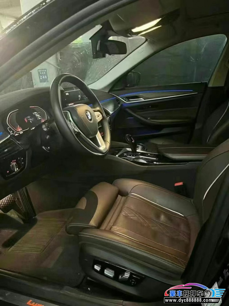 20年宝马5系轿车抵押车出售