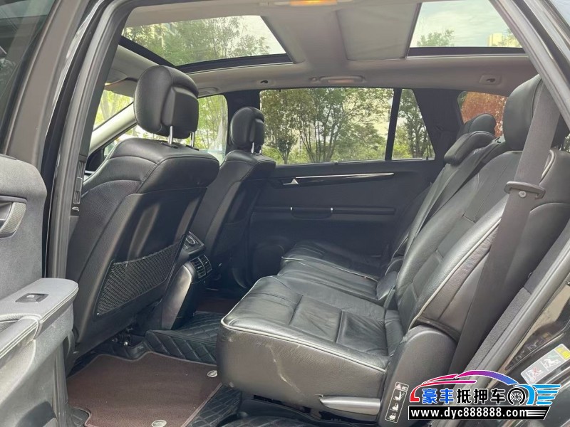 17年奔驰R轿车抵押车出售