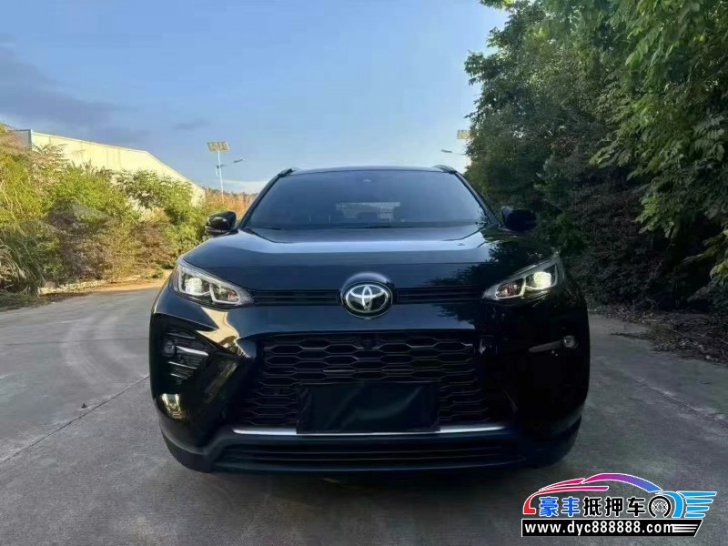 24年丰田威兰达轿车抵押车出售