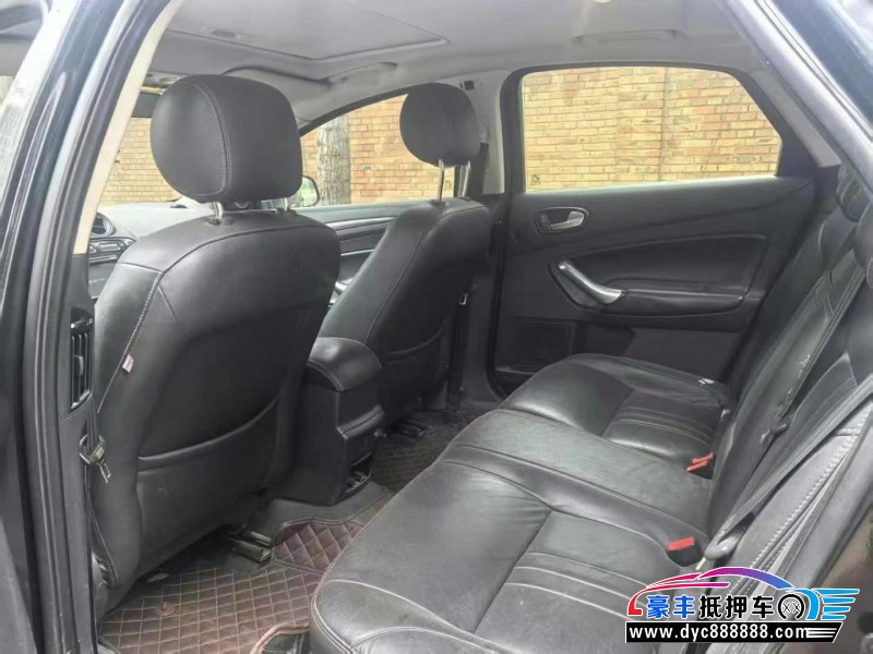 10年福特蒙迪欧轿车抵押车出售