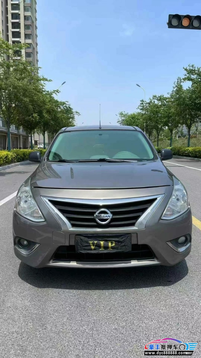 16年日产阳光轿车抵押车出售