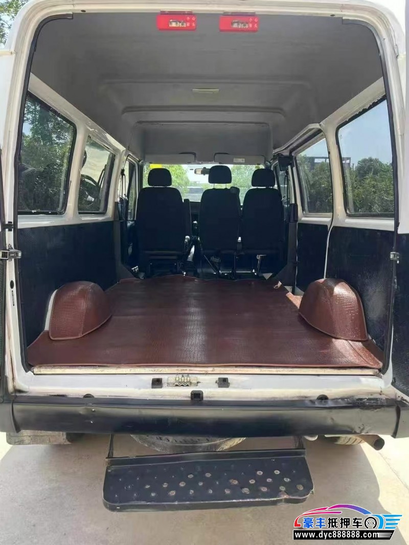 22年江铃特顺轿车抵押车出售