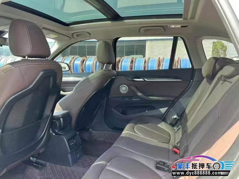 21年宝马X1轿车抵押车出售