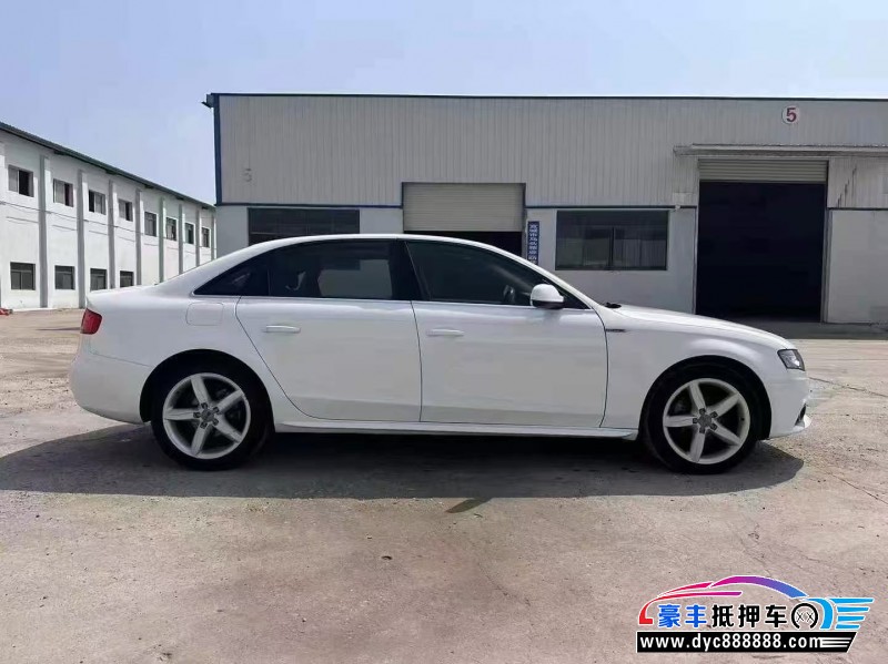 12年奥迪A4L轿车抵押车出售