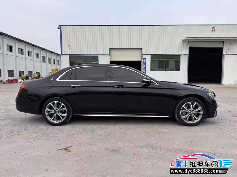 20年奔驰E轿车抵押车出售