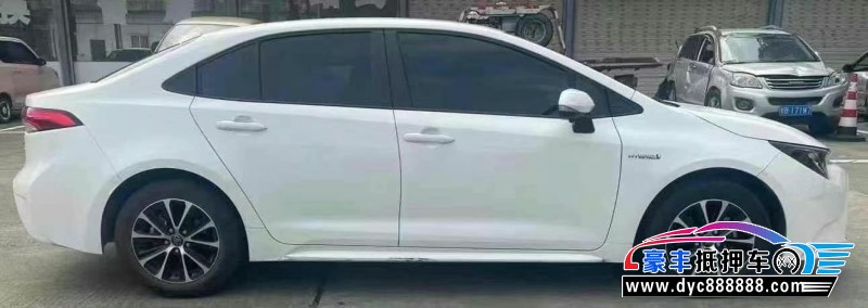 24年丰田雷凌轿车抵押车出售