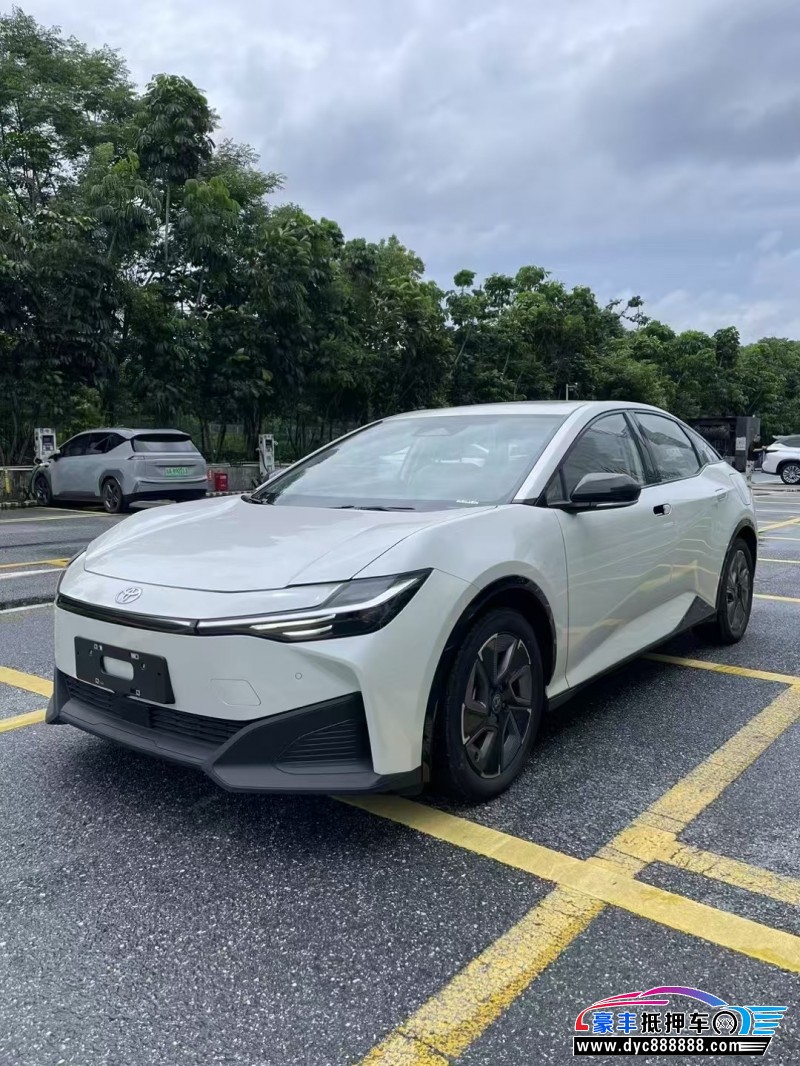 25年丰田BZ3轿车抵押车出售