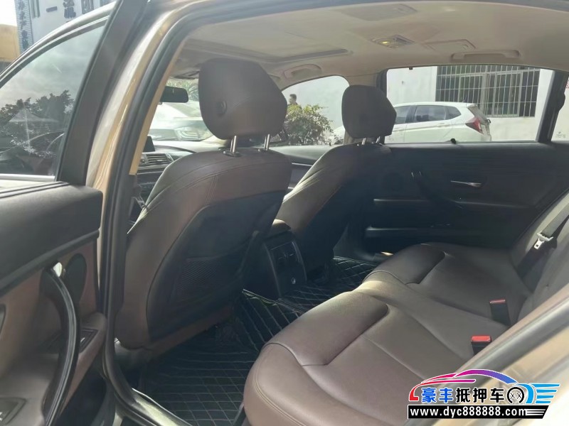 19年宝马3系轿车抵押车出售