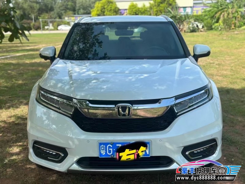 17年本田冠道轿车抵押车出售