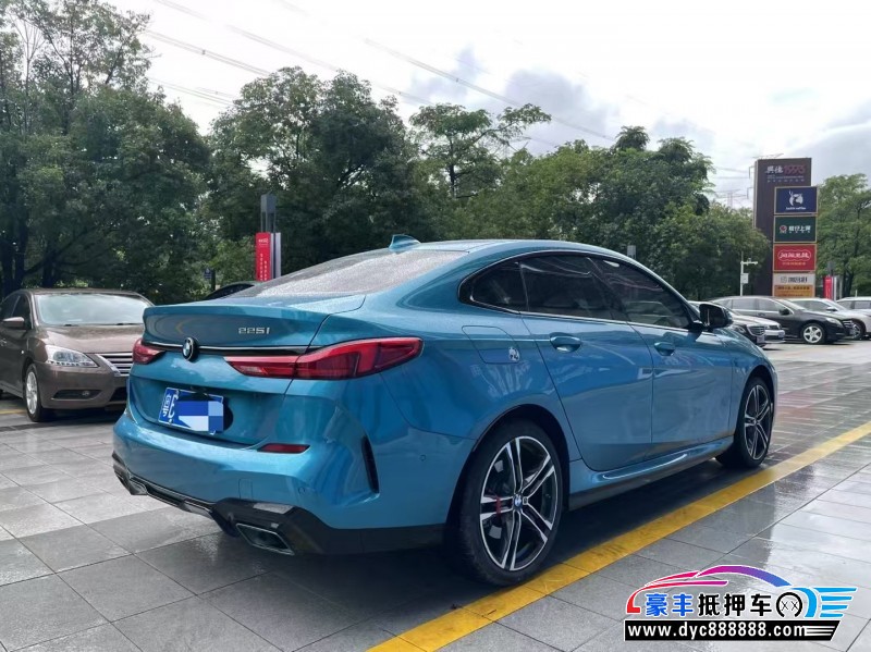 23年宝马2系轿车抵押车出售