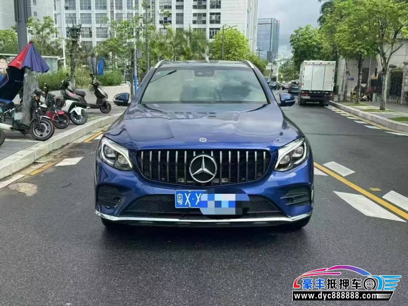 19年奔驰GLC轿车抵押车出售