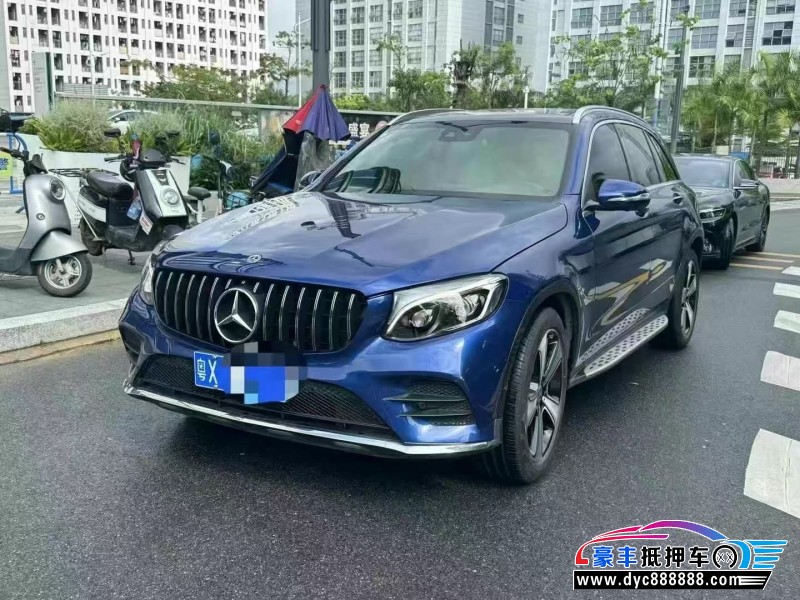 19年奔驰GLC轿车抵押车出售