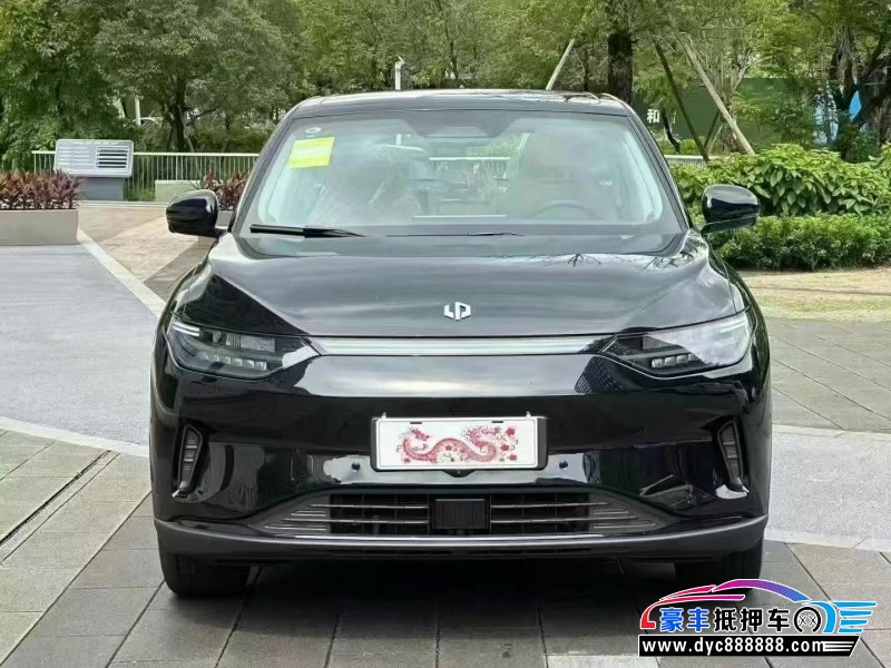 25年零跑C11轿车抵押车出售