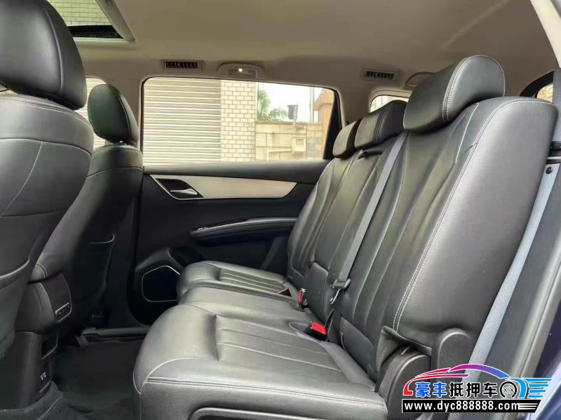 21年比亚迪宋轿车抵押车出售