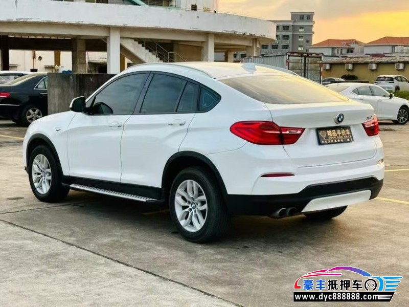 18年宝马X4轿车抵押车出售