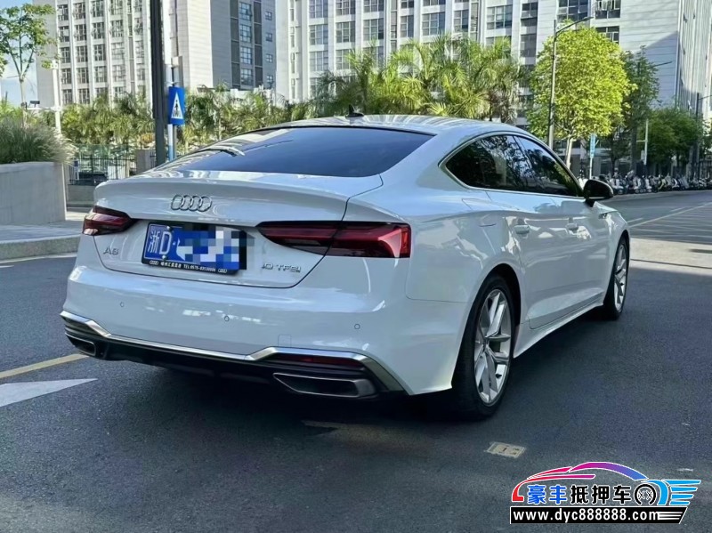 22年奥迪A5轿车抵押车出售