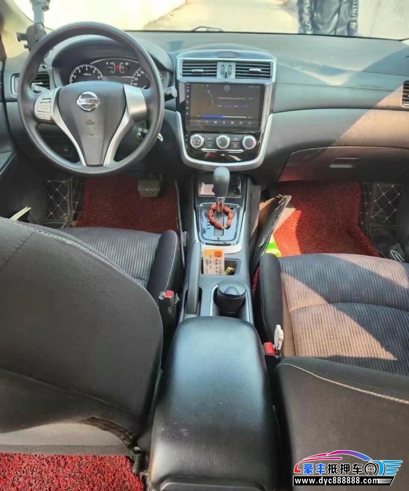 19年日产骐达轿车抵押车出售