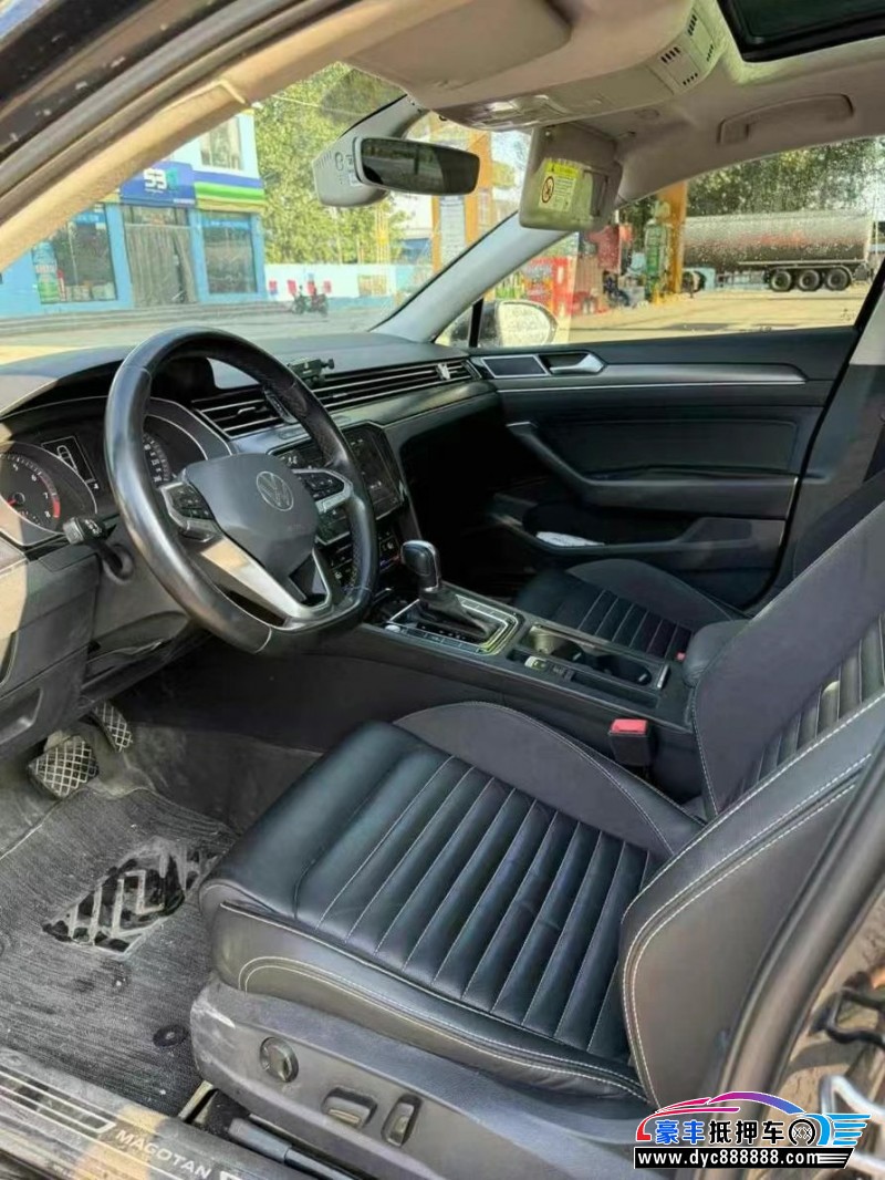 21年大众迈腾轿车抵押车出售