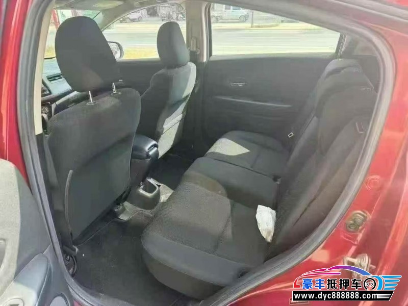 17年本田缤智轿车抵押车出售