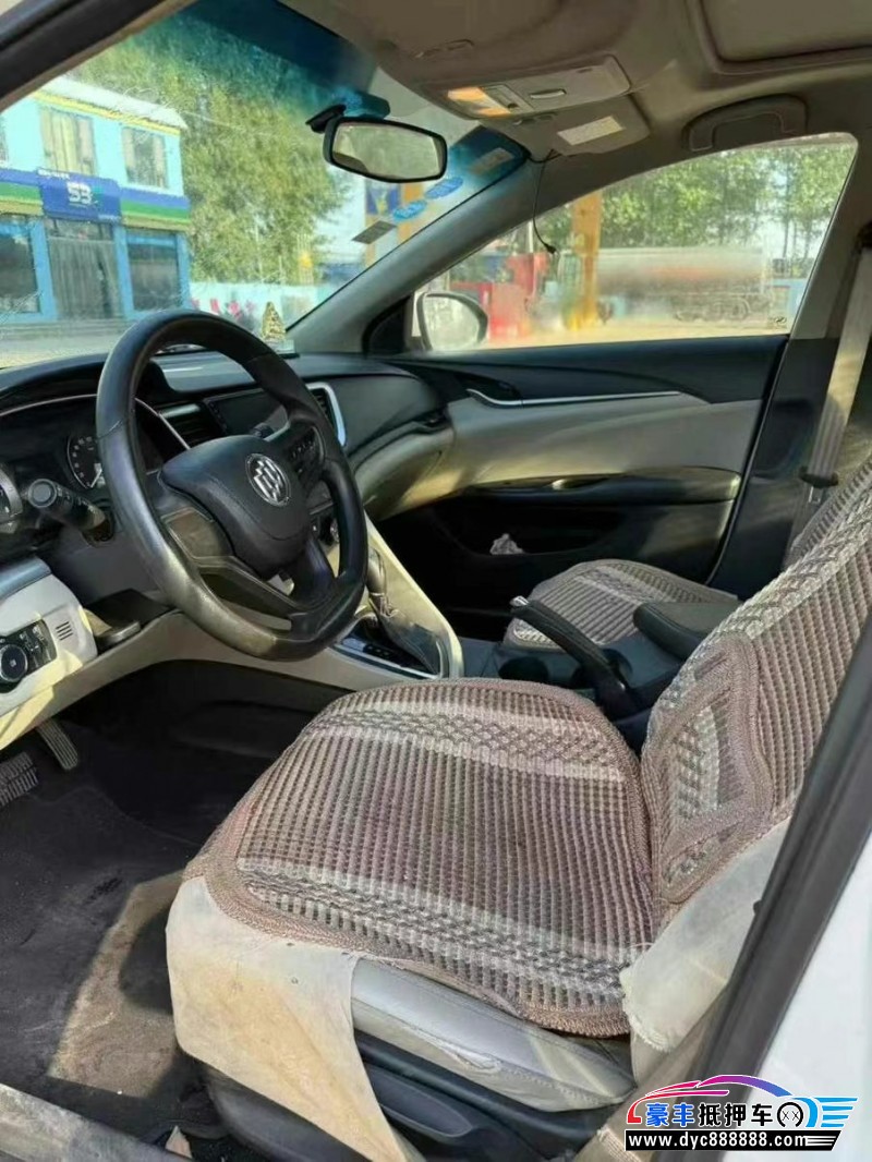 16年别克英朗轿车抵押车出售