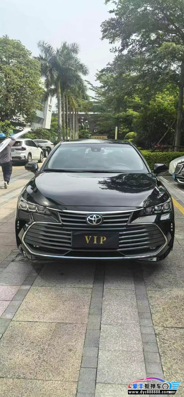 22年丰田亚洲龙轿车抵押车出售