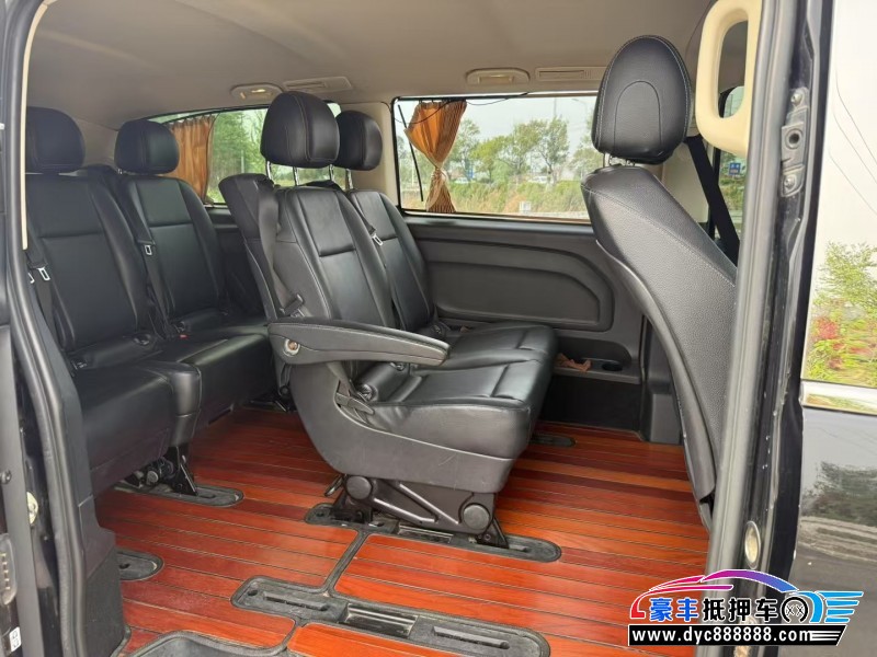 19年奔驰威霆MPV抵押车出售